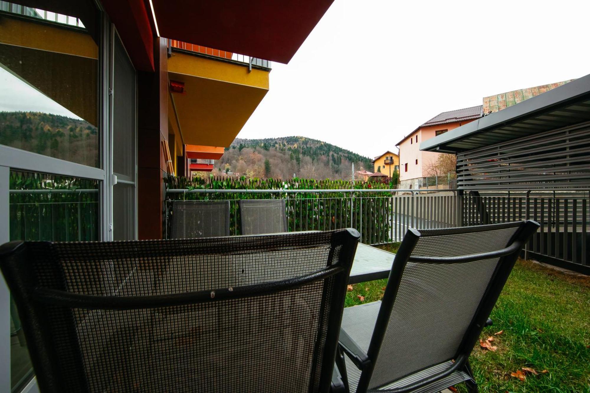 Mountain Retreat Lägenhet Sinaia Exteriör bild